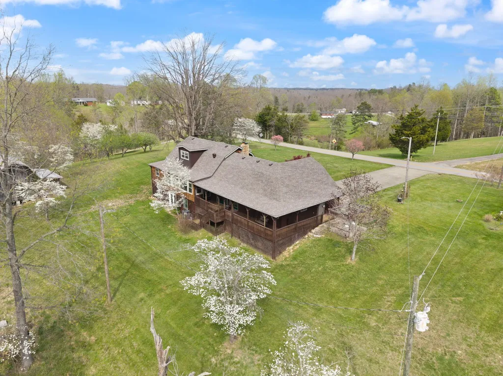7800 Highway 1643 Somerset KY 42501