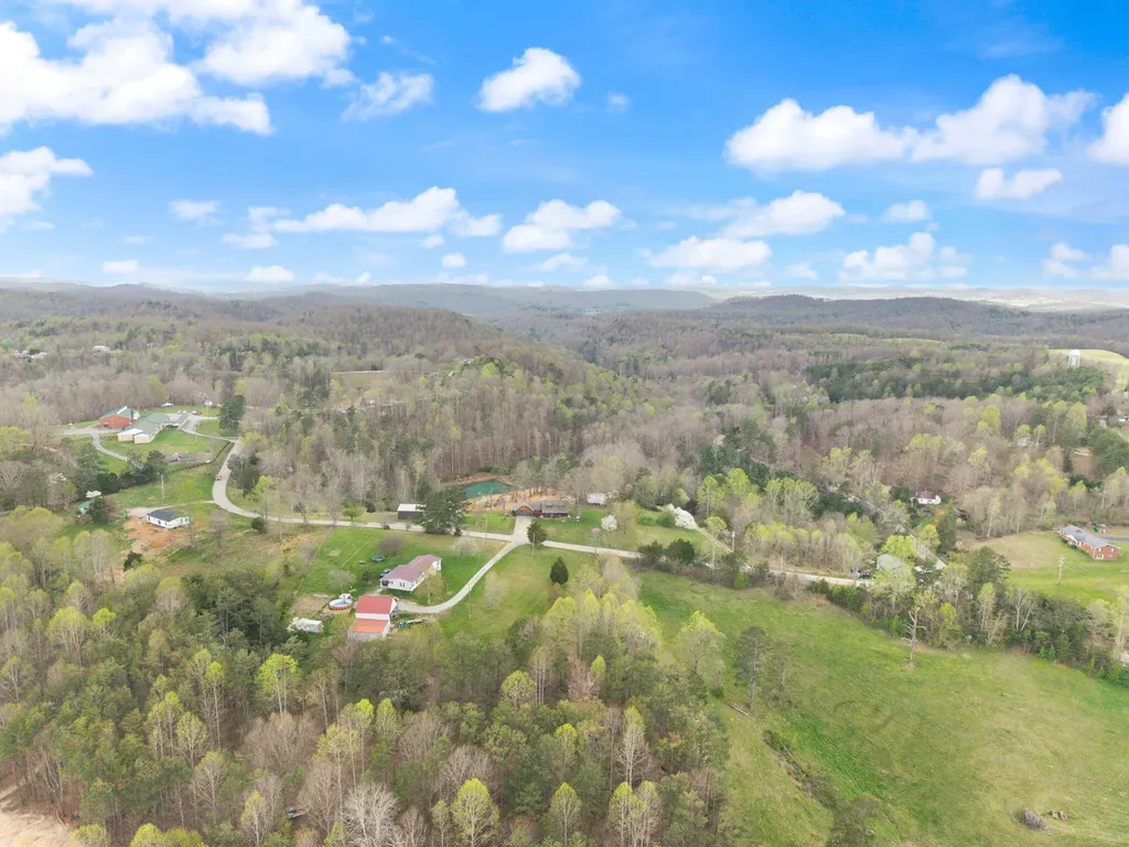 7800 Highway 1643 Somerset KY 42501