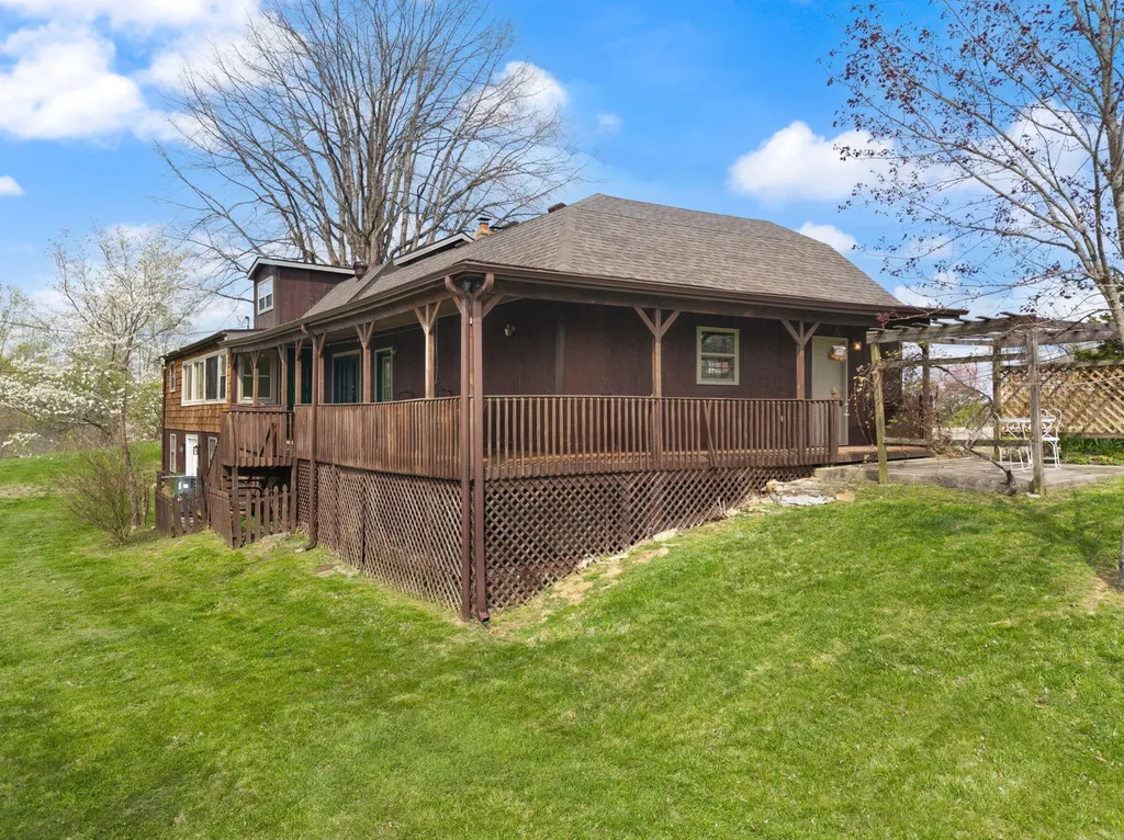 7800 Highway 1643 Somerset KY 42501