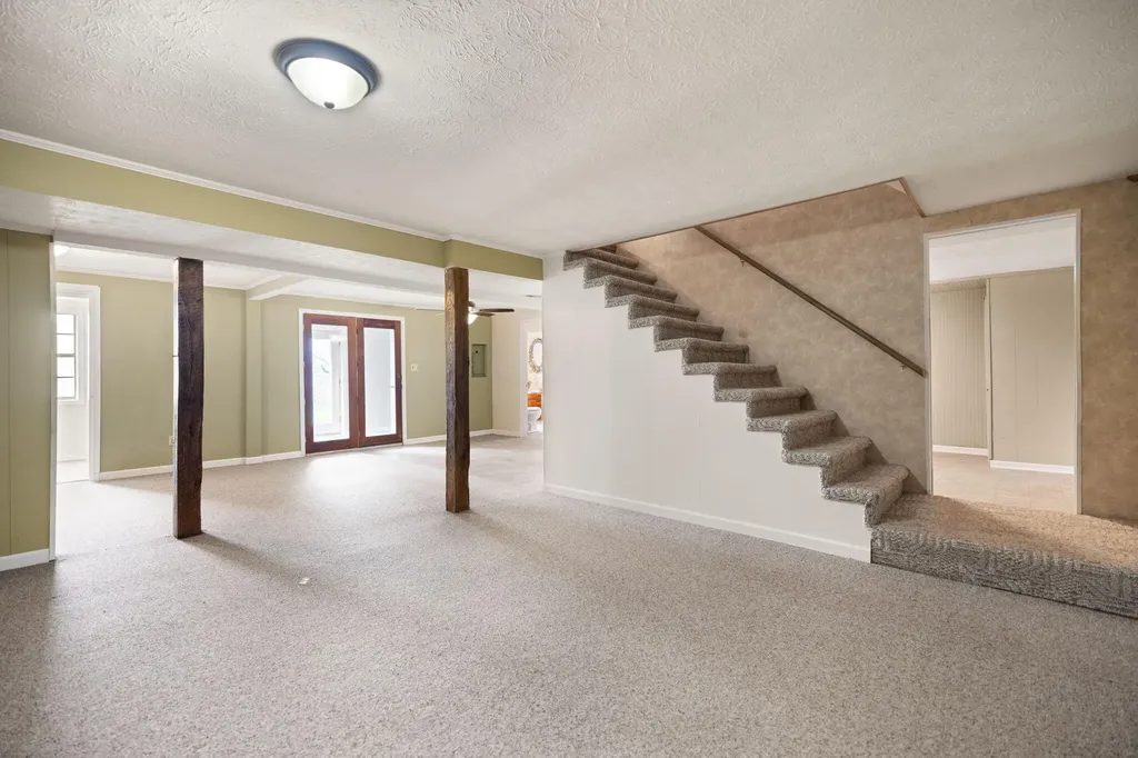 7800 Highway 1643 Somerset KY 42501
