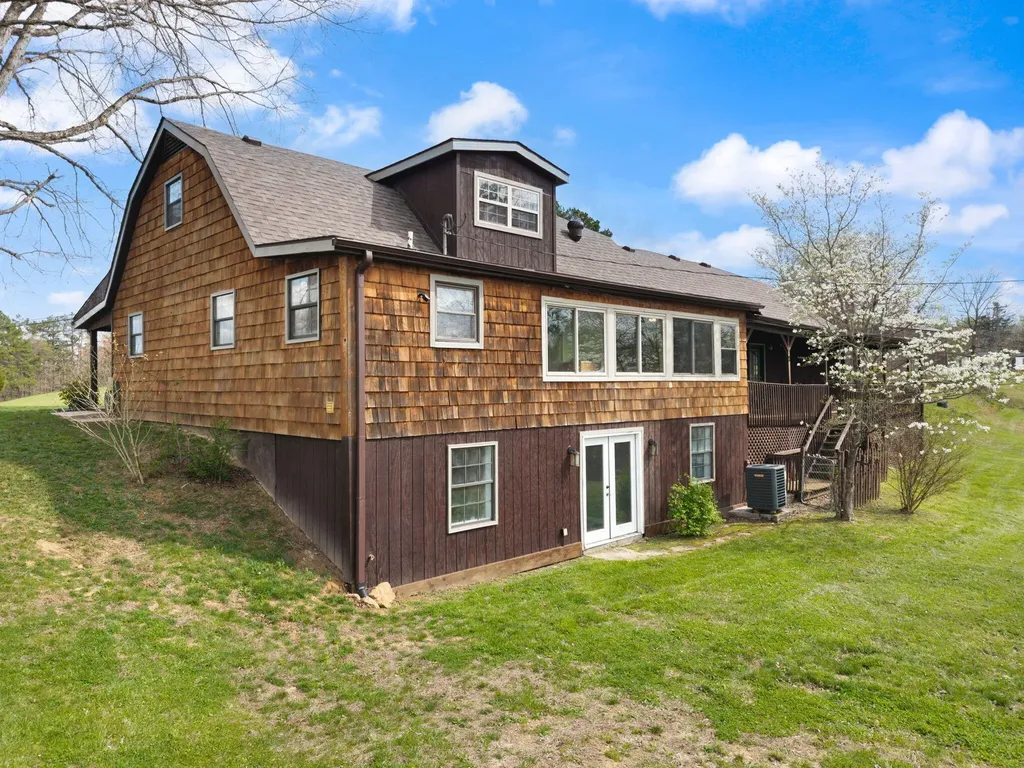 7800 Highway 1643 Somerset KY 42501
