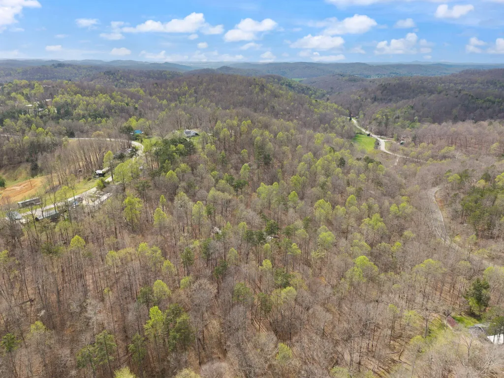 7800 Highway 1643 Somerset KY 42501