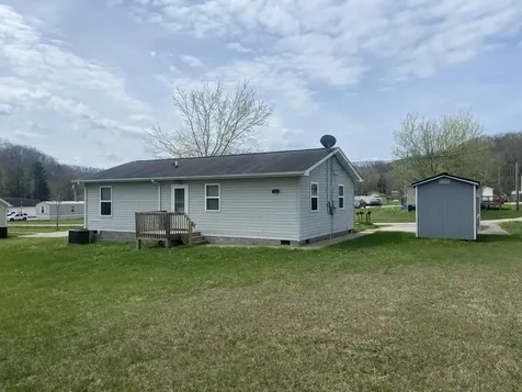 300 Tuffy Stull Road Means KY 40346