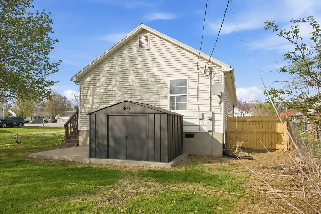 261 Donalynn Drive Frankfort KY 40601