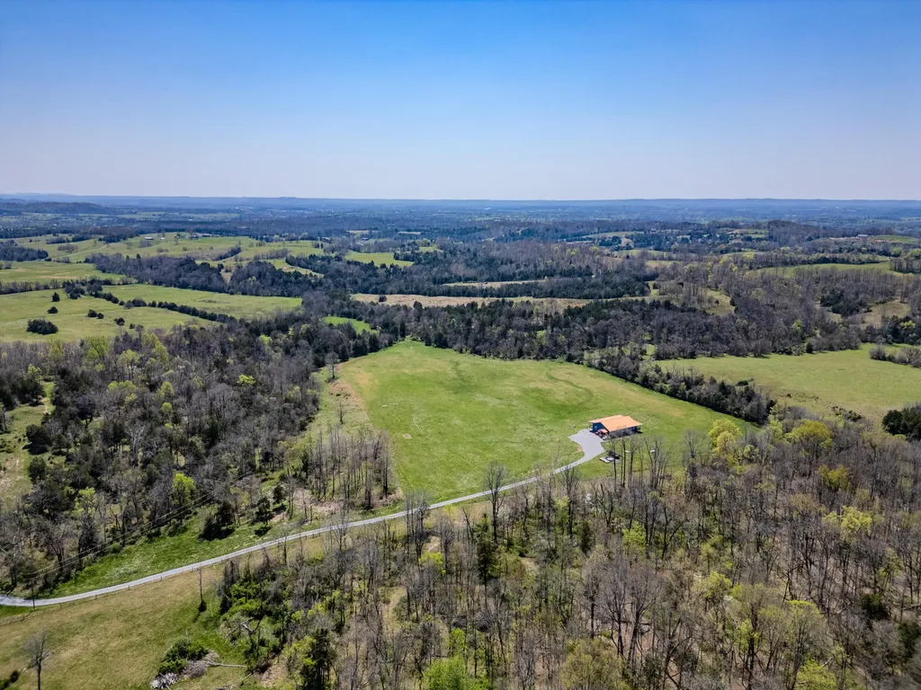 4174 Fall Lick Road Lancaster KY 40444