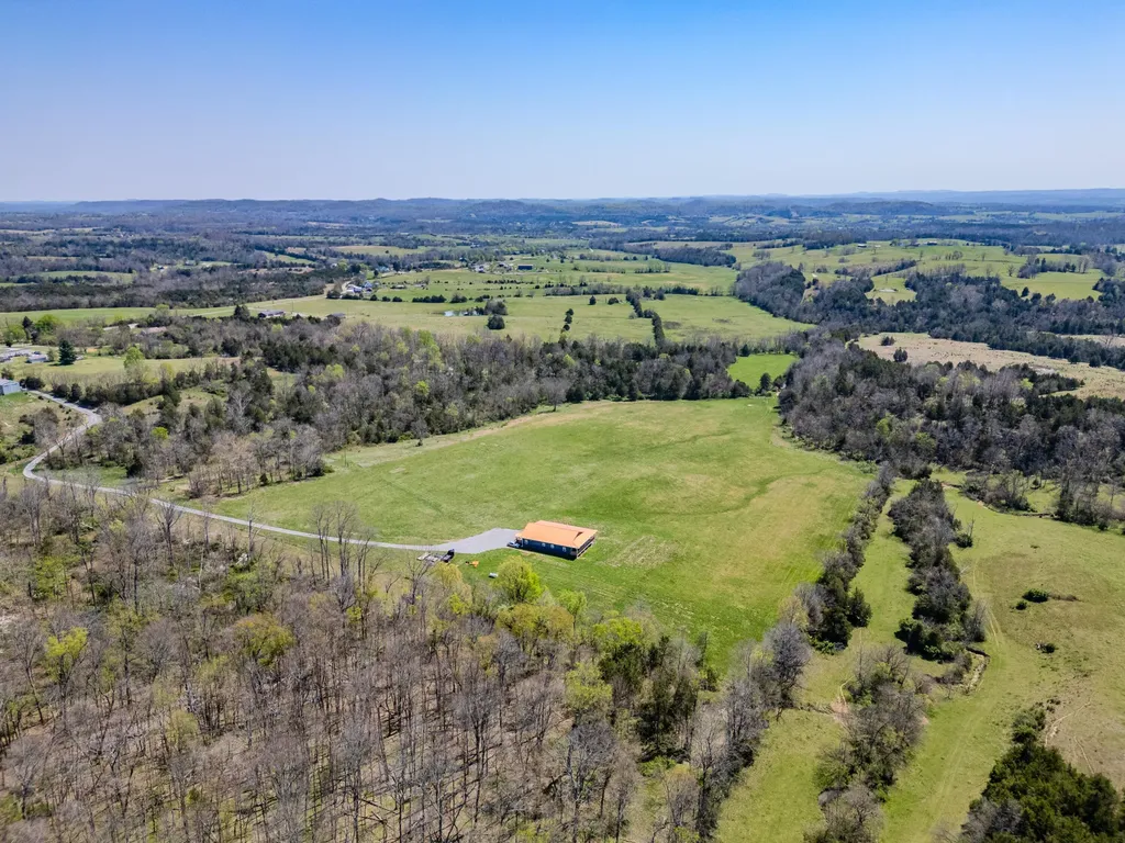 4174 Fall Lick Road Lancaster KY 40444