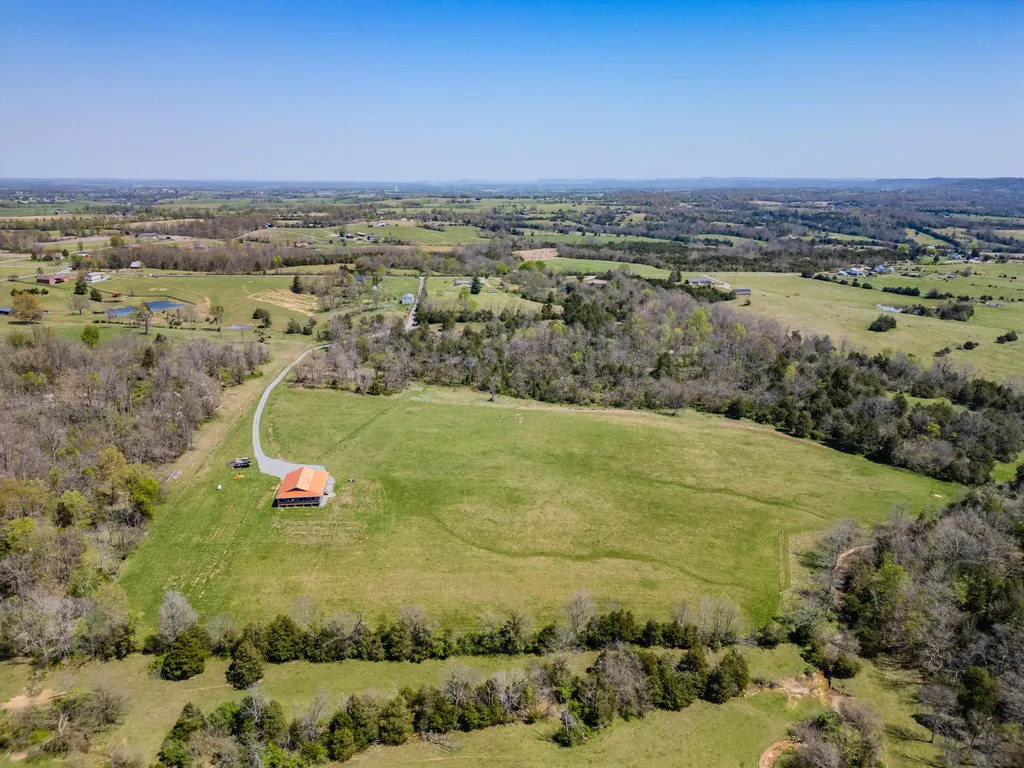 4174 Fall Lick Road Lancaster KY 40444