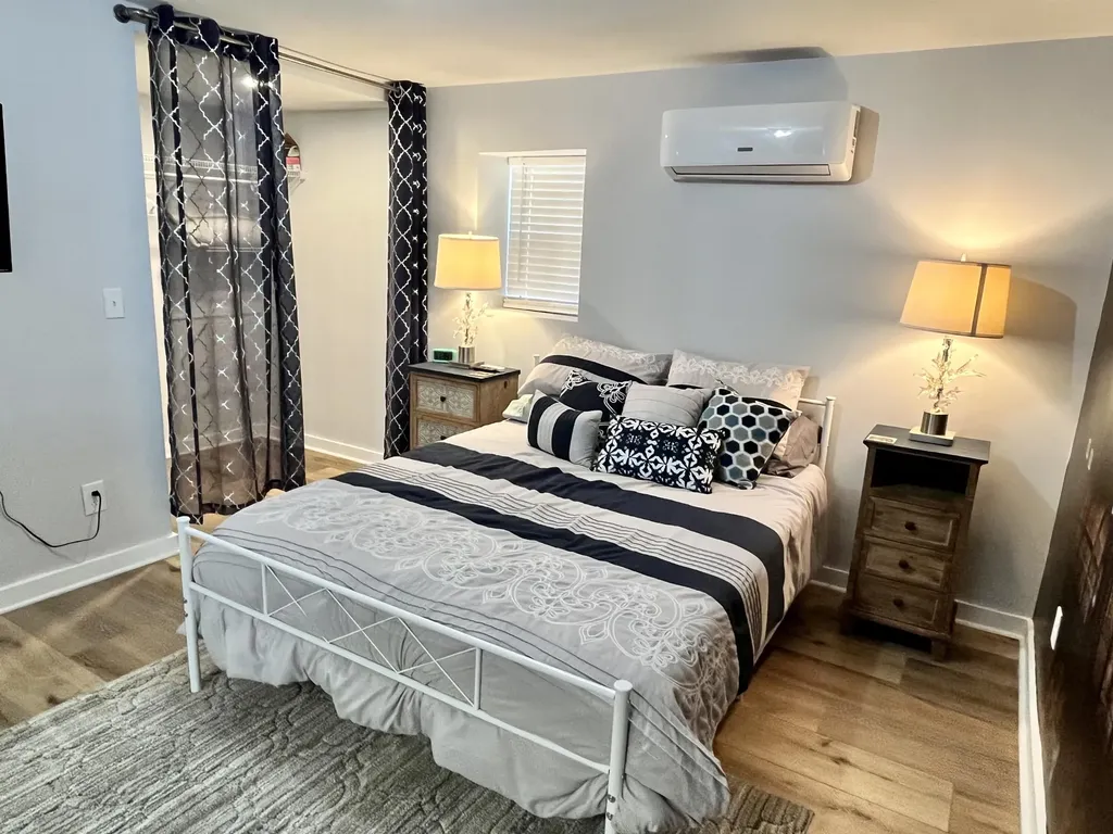 400-402 Limestone Lexington KY 40508