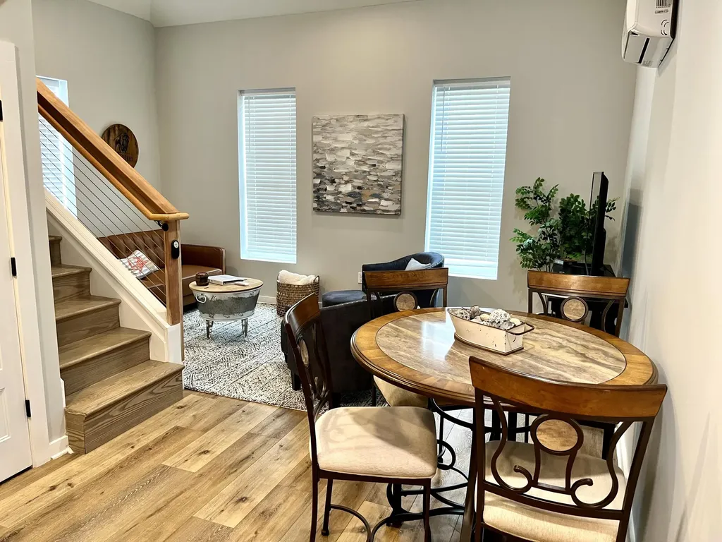400-402 Limestone Lexington KY 40508