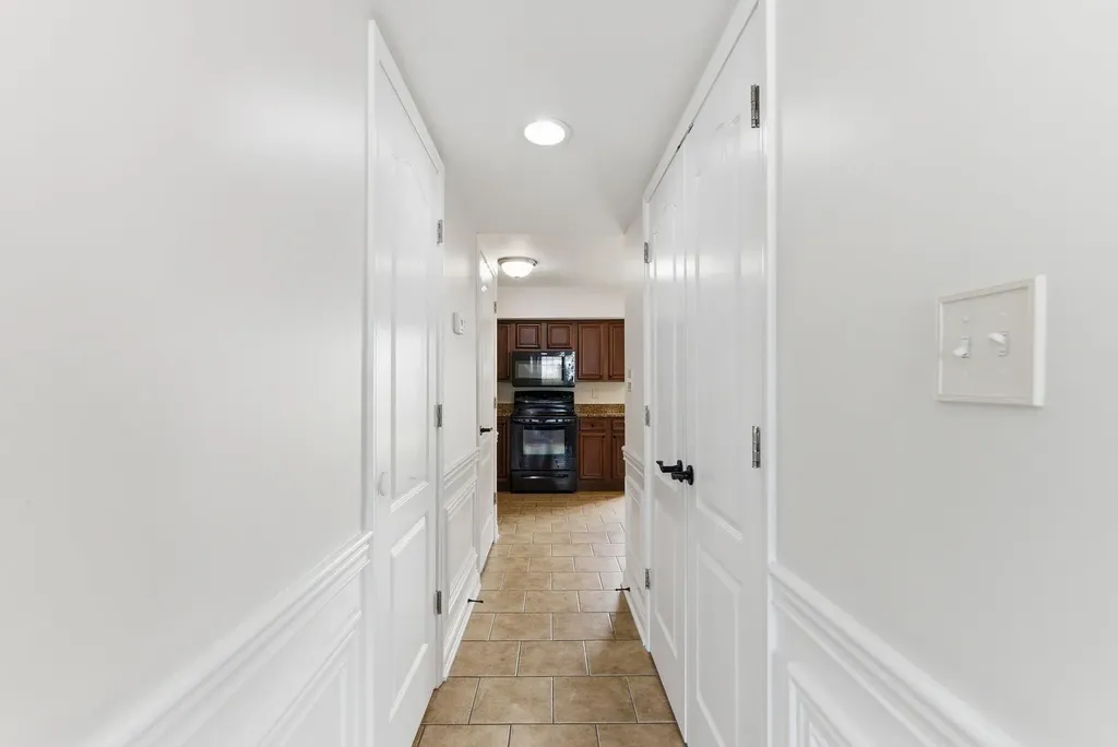 209 Regency Point Path Lexington KY 40503