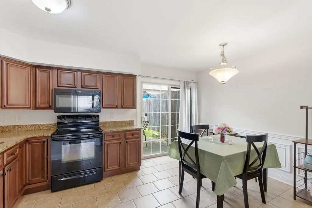 209 Regency Point Path Lexington KY 40503