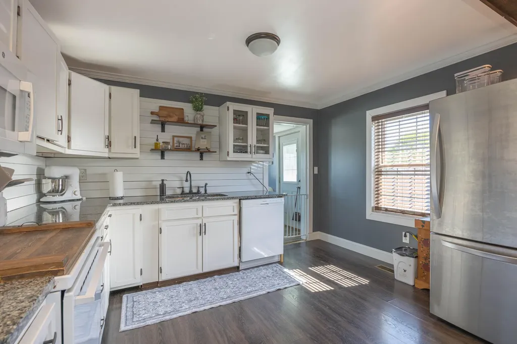 106 Stone Avenue Cynthiana KY 41031