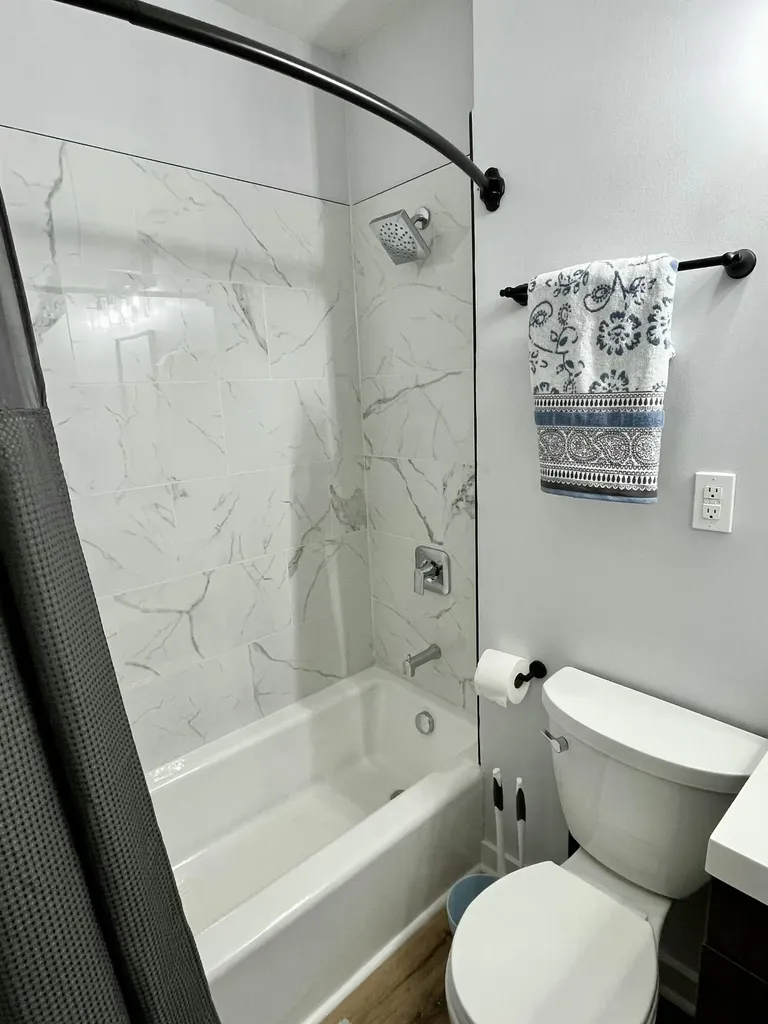 400-402 Limestone Lexington KY 40508