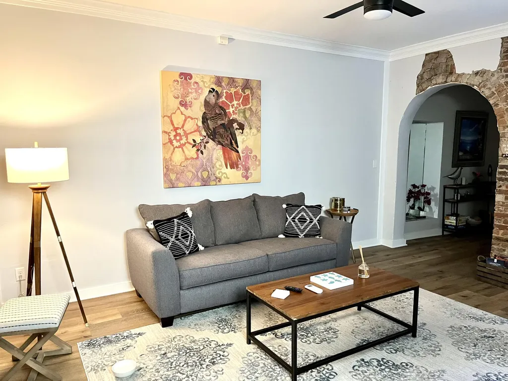 400-402 Limestone Lexington KY 40508