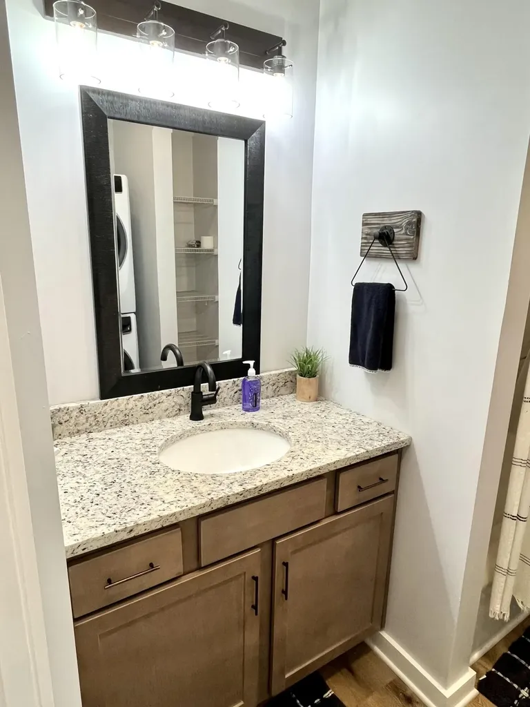 400-402 Limestone Lexington KY 40508