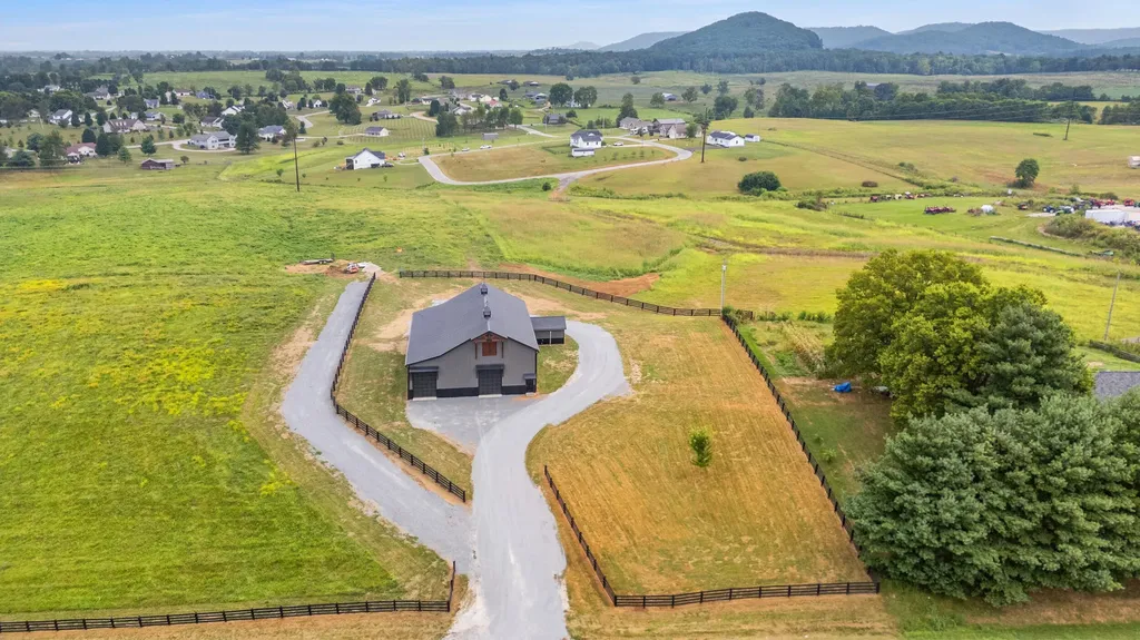 7219 Morehead Road Flemingsburg KY 41041