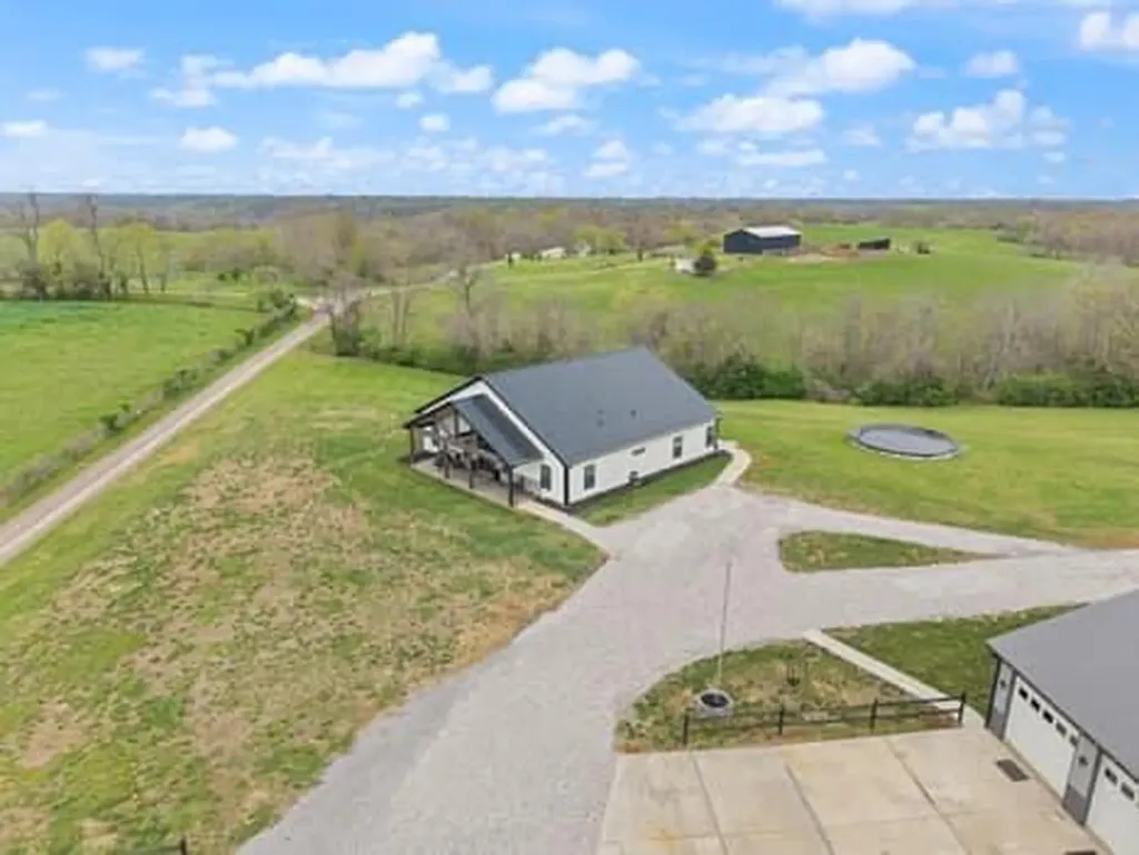 354 Helton Lane Richmond KY 40475