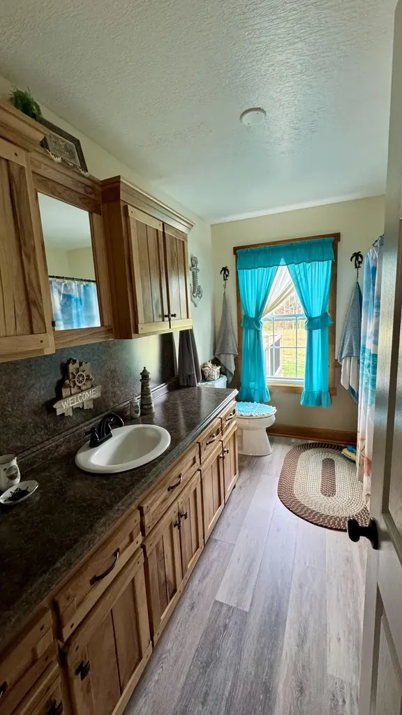 593 Allen Road Waynesburg KY 40489