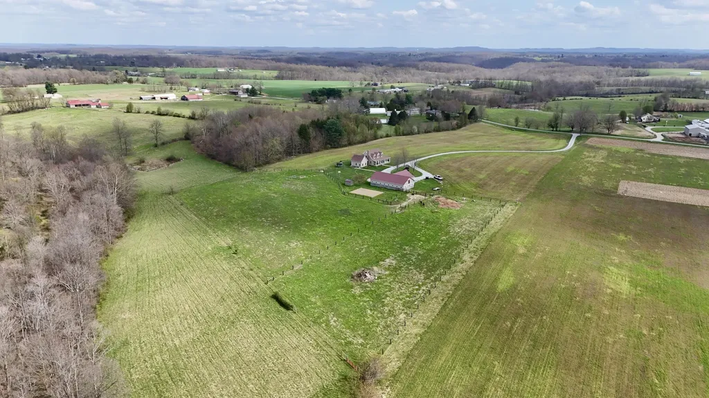 593 Allen Road Waynesburg KY 40489