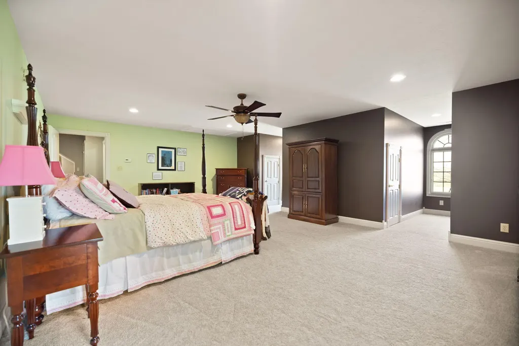2477 State Highway 1194 Stanford KY 40484