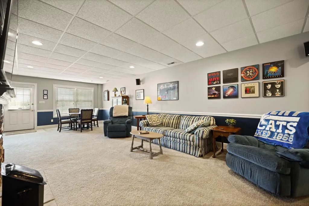 2477 State Highway 1194 Stanford KY 40484