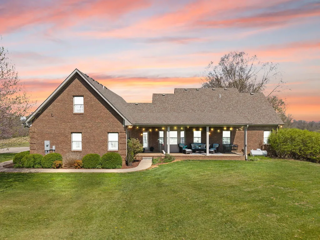 2477 State Highway 1194 Stanford KY 40484