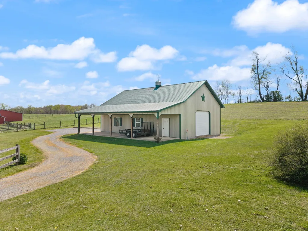 2477 State Highway 1194 Stanford KY 40484