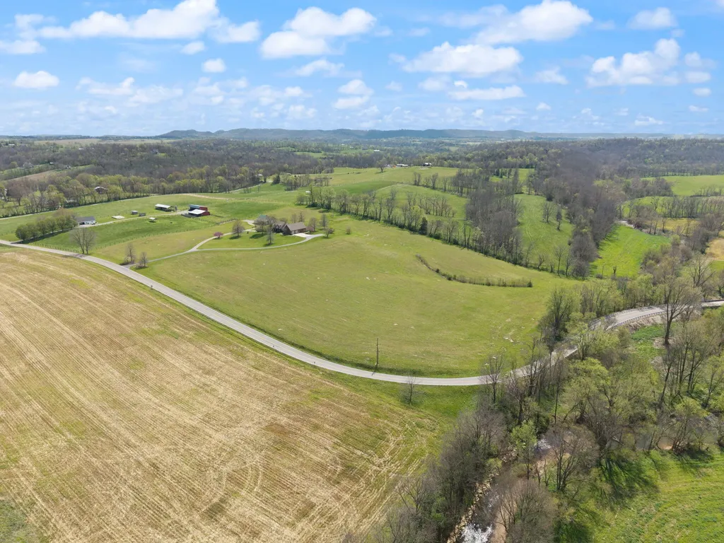 2477 State Highway 1194 Stanford KY 40484
