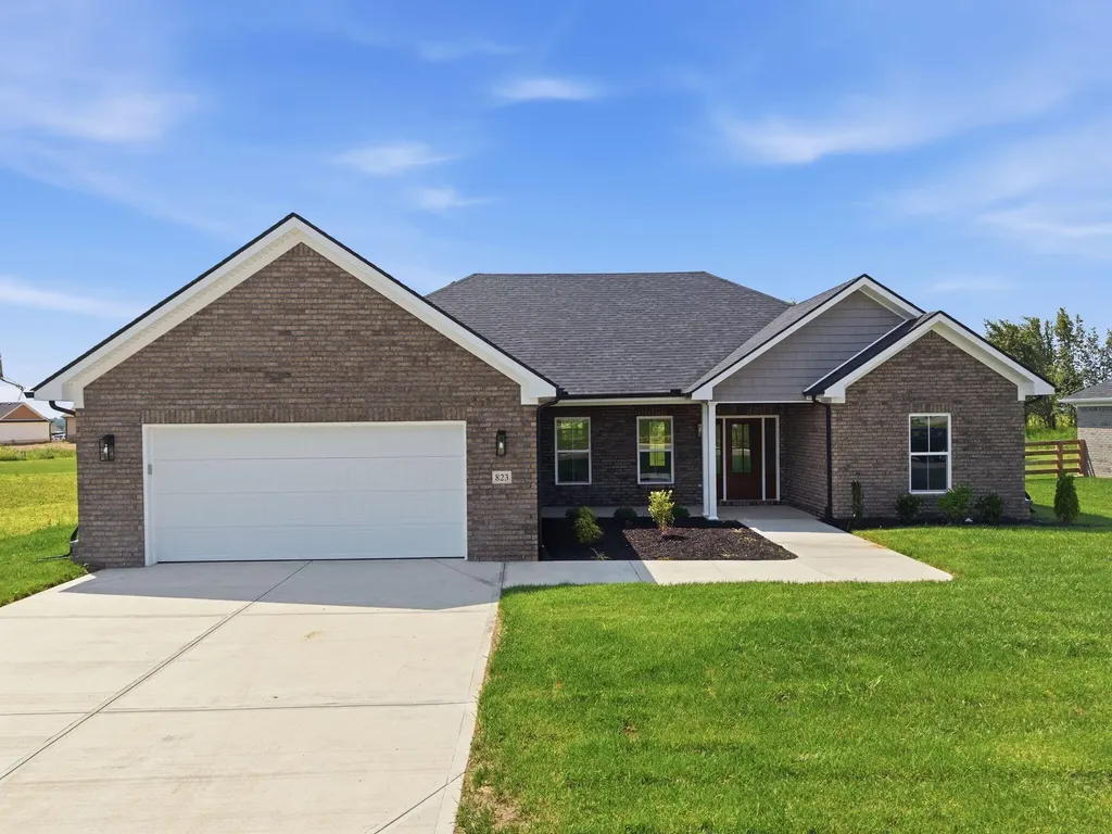 823 Mohawk Drive Richmond KY 40475