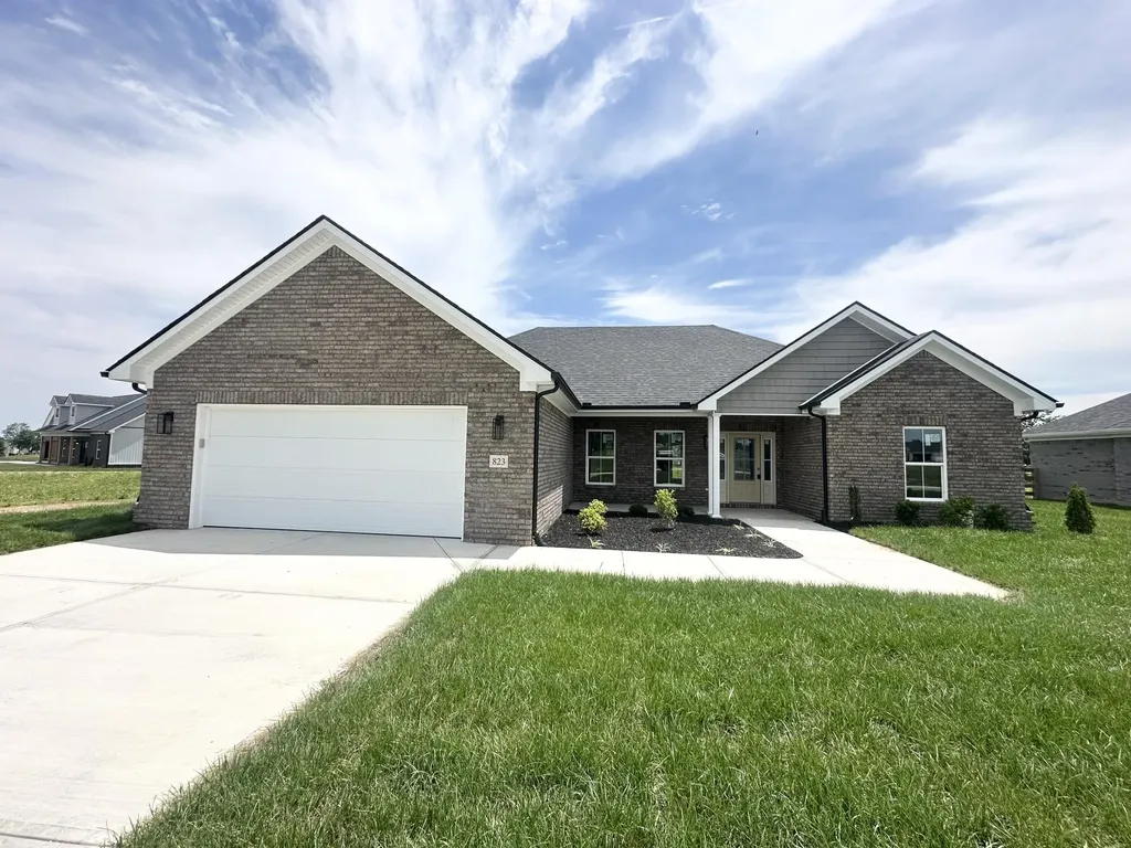 823 Mohawk Drive Richmond KY 40475