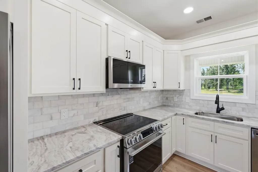 823 Mohawk Drive Richmond KY 40475