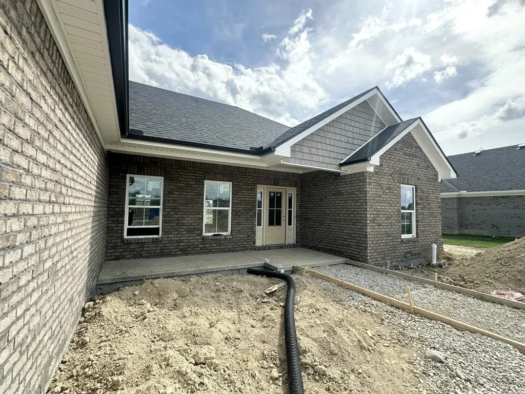 823 Mohawk Drive Richmond KY 40475