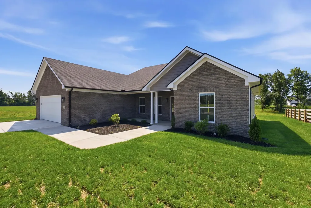 823 Mohawk Drive Richmond KY 40475