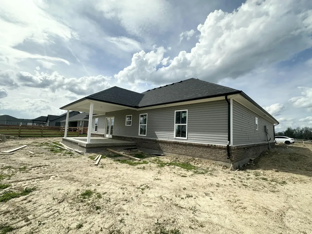 823 Mohawk Drive Richmond KY 40475