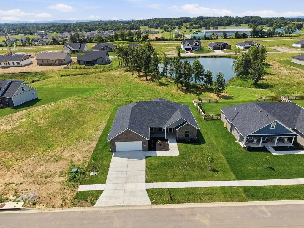 823 Mohawk Drive Richmond KY 40475