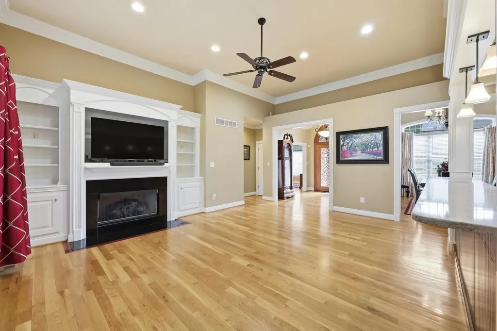 116 Kingston Drive Georgetown KY 40324