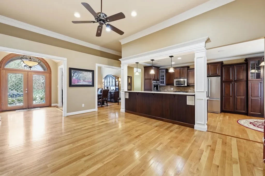 116 Kingston Drive Georgetown KY 40324