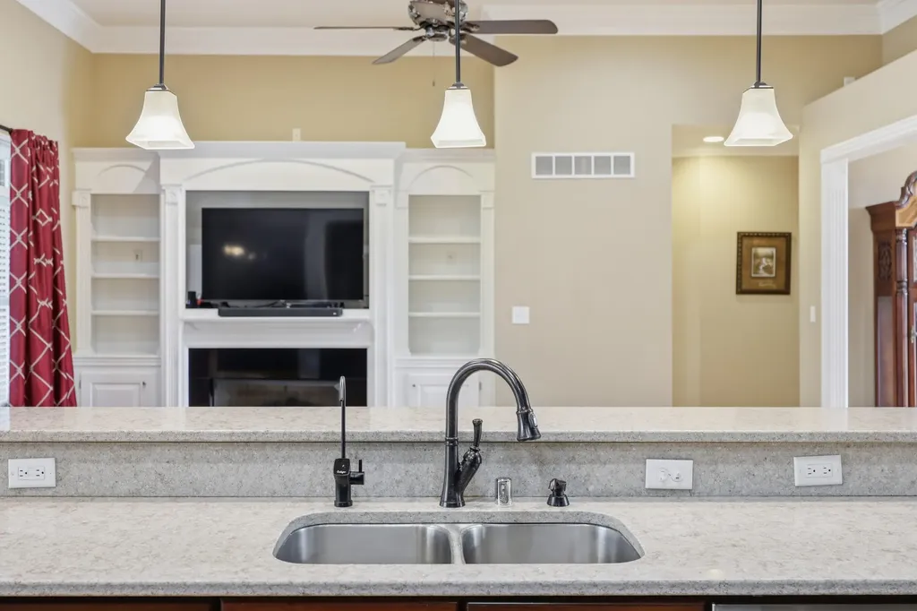 116 Kingston Drive Georgetown KY 40324