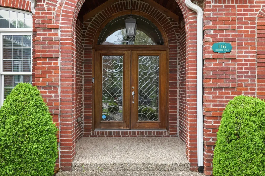 116 Kingston Drive Georgetown KY 40324