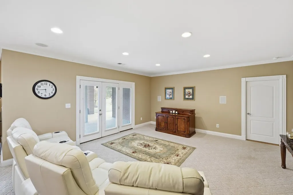 116 Kingston Drive Georgetown KY 40324
