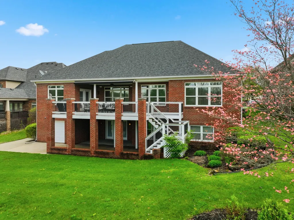 116 Kingston Drive Georgetown KY 40324