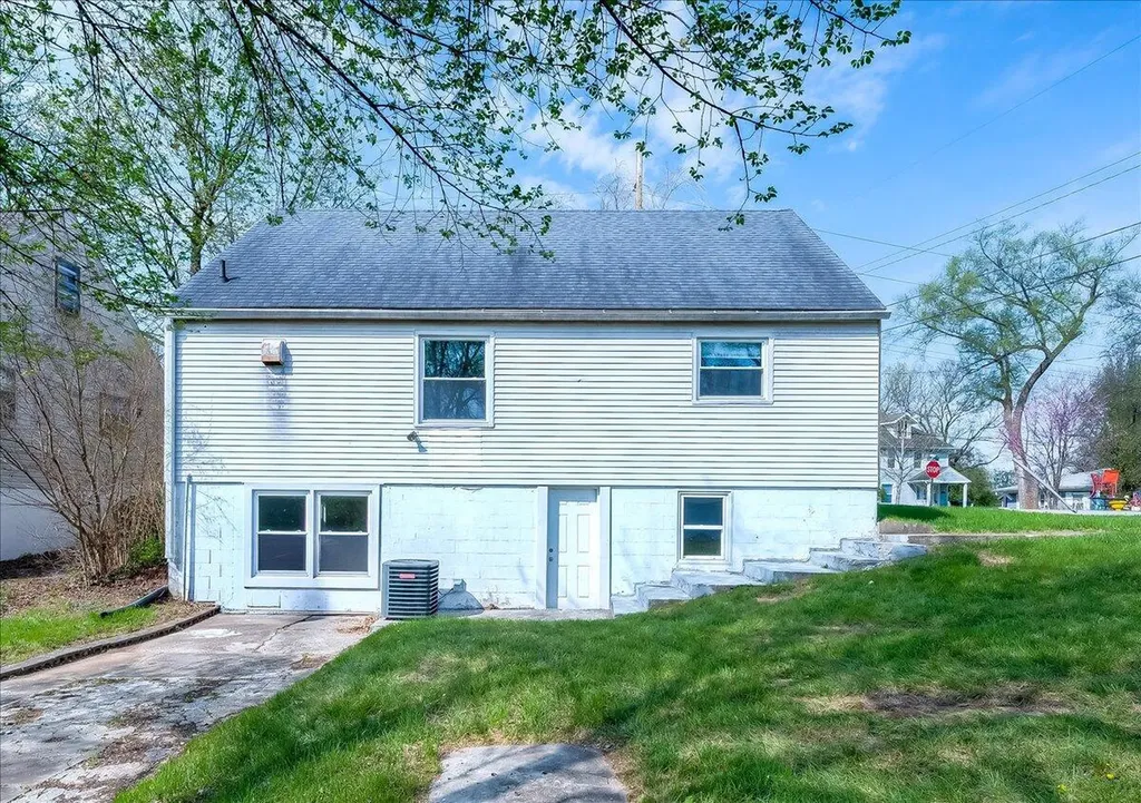111 Valley View Drive Frankfort KY 40601