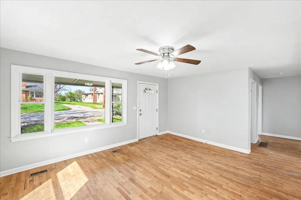 111 Valley View Drive Frankfort KY 40601
