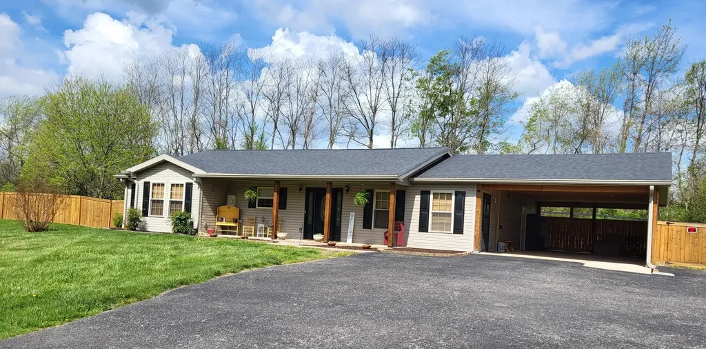 7970 Lebanon Road Danville KY 40422