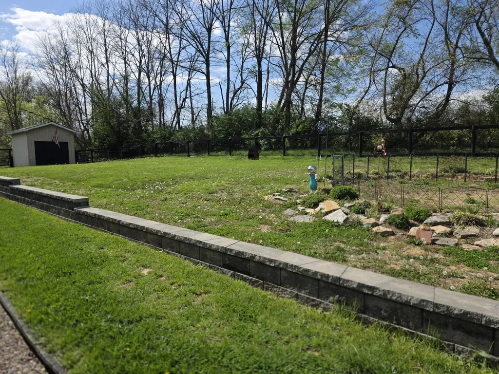 7970 Lebanon Road Danville KY 40422