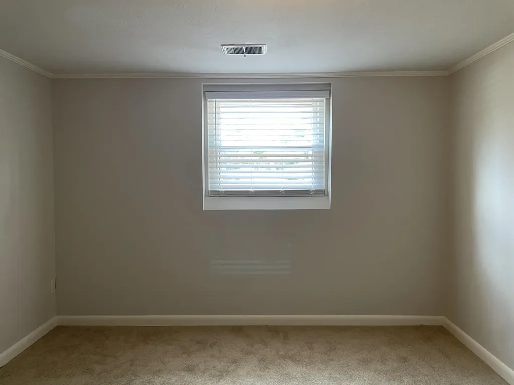 3421 Holwyn Road Lexington KY 40503