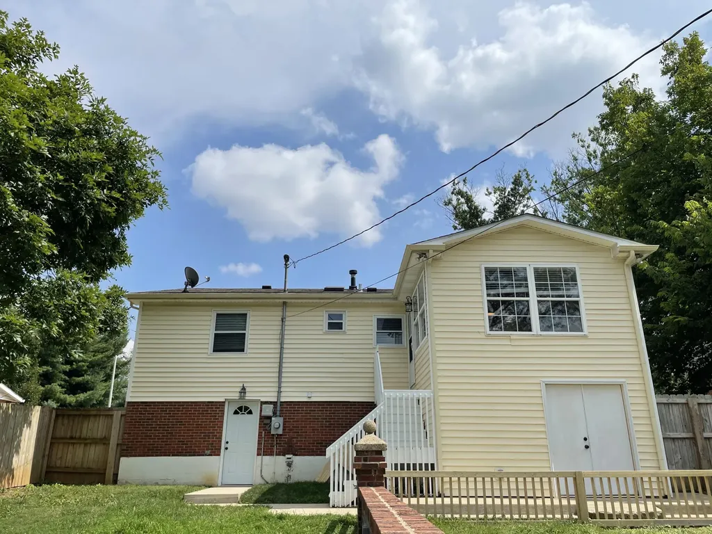 3421 Holwyn Road Lexington KY 40503