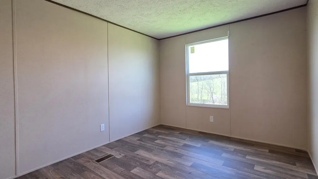 2588 E Fork Road Harrodsburg KY 40330