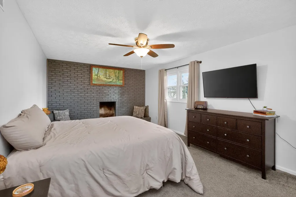 70 Ashlock Drive Lancaster KY 40444