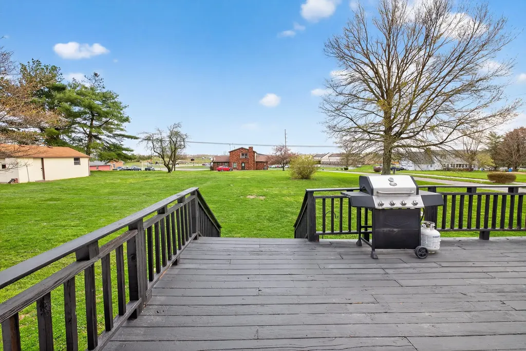 70 Ashlock Drive Lancaster KY 40444